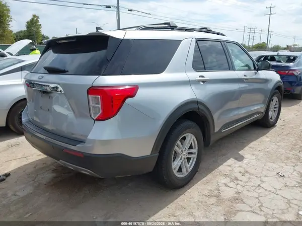 1FMSK7DH9MGB15779 — 2021 Ford Explorer, фото 4 с аукциона IAAI, Передняя часть