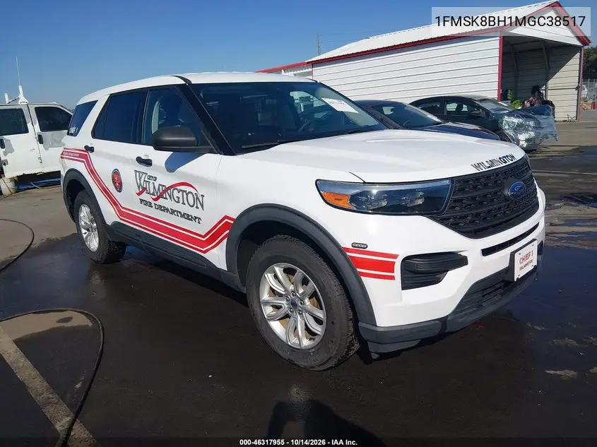 1FMSK8BH1MGC38517 — 2021 Ford Explorer, фото 2 с аукциона IAAI, Задняя часть