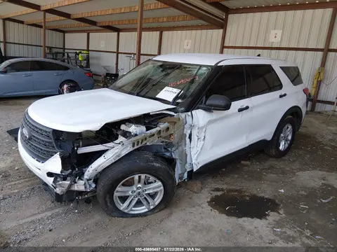 2022 Ford Explorer VIN 1FMSK7BH0NGB47248 фото 2