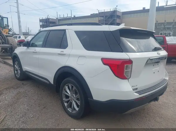 1FMSK8DH4NGA72038 — 2022 Ford Explorer, фото 3 с аукциона IAAI, Передняя часть