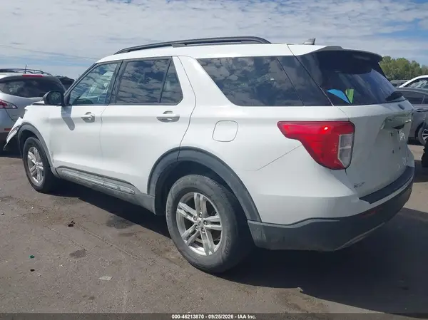 1FMSK8DH5PGA84380 — 2023 Ford Explorer, фото 3 с аукциона IAAI, Передняя часть