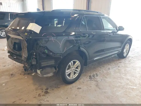 1FMSK8DH4PGB64205 — 2023 Ford Explorer, фото 4 с аукциона IAAI, Задняя часть