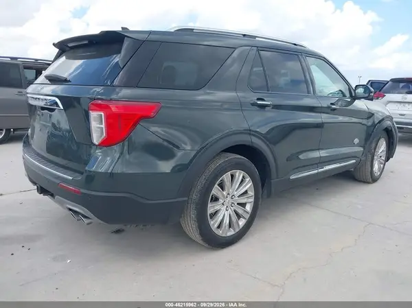 1FM5K7LC5RGA91006 — 2024 Ford Explorer, фото 4 с аукциона IAAI, Передняя часть справа