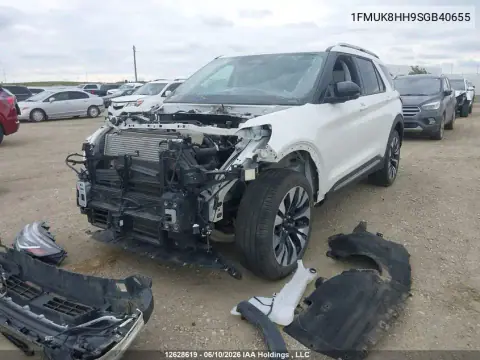 2025 Ford Explorer Platinum VIN 1FMUK8HH9SGB40655 фото 2