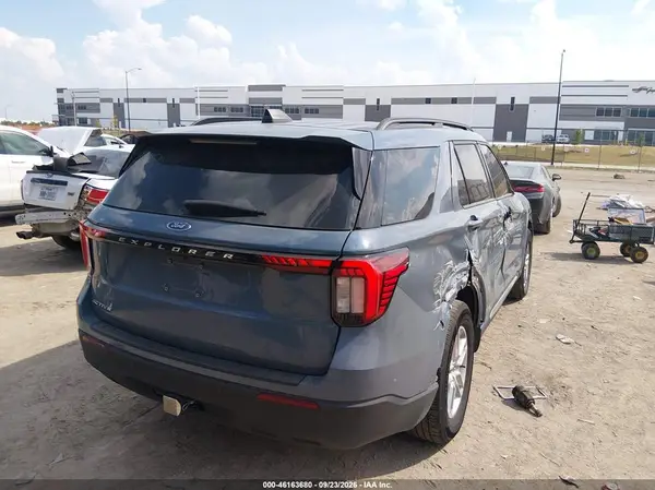 1FMUK7DH9SGB24343 — 2025 Ford Explorer, фото 4 с аукциона IAAI, Правый бок