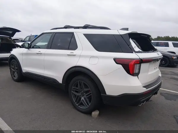 1FMWK8GC7SGC16503 — 2025 Ford Explorer, фото 3 с аукциона IAAI, Передняя часть