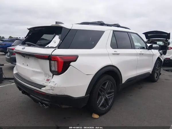 1FMWK8GC7SGC16503 — 2025 Ford Explorer, фото 4 с аукциона IAAI, Передняя часть