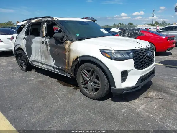 1FMWK7GC1SGC34845 — 2025 Ford Explorer, Кузов (Exterior Burn), фото до ремонта