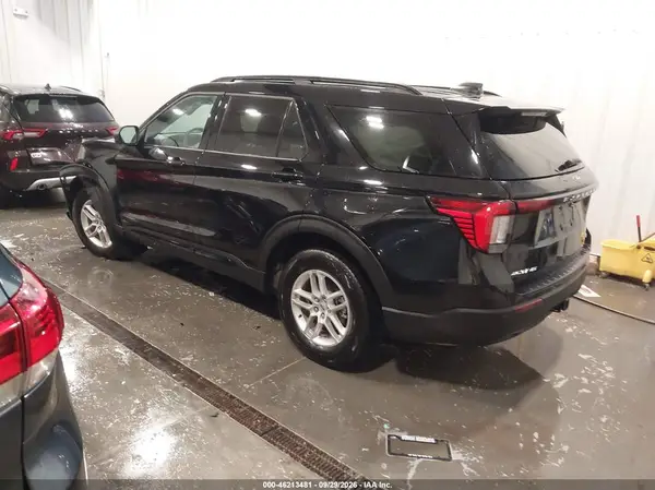 1FMUK8DH4TGA01587 — 2026 Ford Explorer, фото 3 с аукциона IAAI, Передняя часть