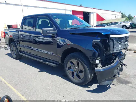 1FT6W3L71RWG11488 — 2024 Ford F-150 Lightning Flash, Передняя часть (Front End), фото до ремонта
