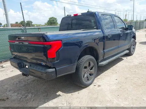 2022 Ford F-150 Lightning Lariat VIN 1FTVW1EL5NWG15533 фото 4