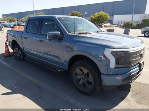 1FT6W1EV7PWG41608 — 2023 Ford F-150 Lightning Lariat, Правый бок (Right Side), фото до ремонта
