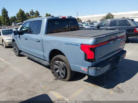 2023 Ford F-150 Lightning Lariat VIN 1FT6W1EV7PWG41608 фото 3