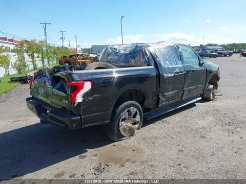 2024 Ford F-150 Lightning Xlt VIN 1FTVW3LK7RWG02732 фото 4
