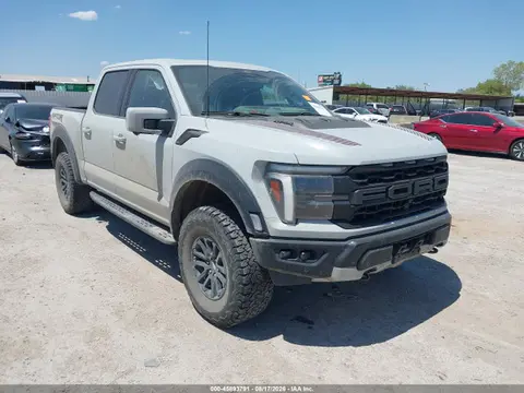 1FTFW1RG8RFB10772 — 2024 Ford F-150 Raptor, Передняя часть (Front End), фото до ремонта