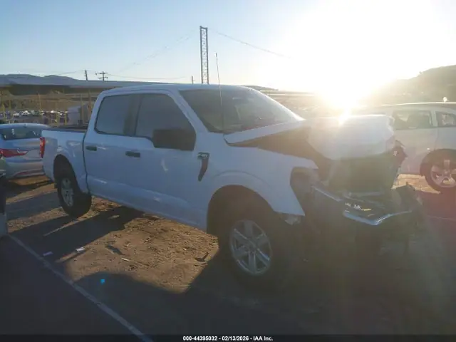 1FTEW1CP8MKE42375 — 2021 Ford F-150 Xl, Передняя часть (Front End), фото до ремонта