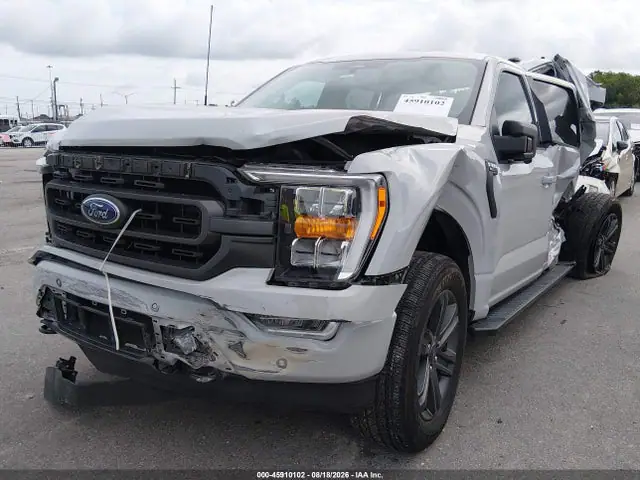 2023 Ford F-150 Xlt VIN 1FTFW1E8XPKE13152 фото 2