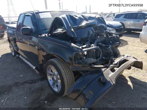 2FTRX07L3YCA93958 — 2000 Ford F-150, Передняя часть, фото до ремонта