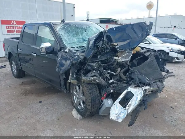 1FTEW1E58JFA82752 — 2018 Ford F-150, Передняя часть (Front End), фото до ремонта