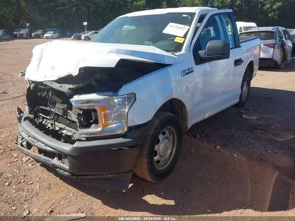 1FTMF1CB5JKD40513 — 2018 Ford F-150, фото 2 с аукциона IAAI, Передняя часть