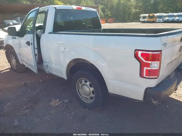 1FTMF1CB5JKD40513 — 2018 Ford F-150, фото 3 с аукциона IAAI, Передняя часть