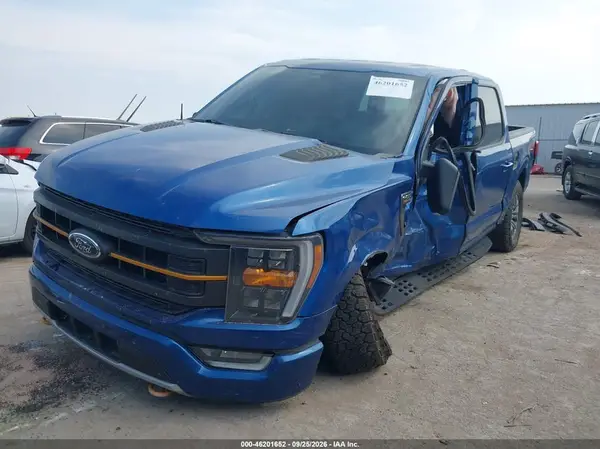 1FTEW1E87NFB88173 — 2022 Ford F-150, фото 2 с аукциона IAAI 10.10.2026, Левый бок