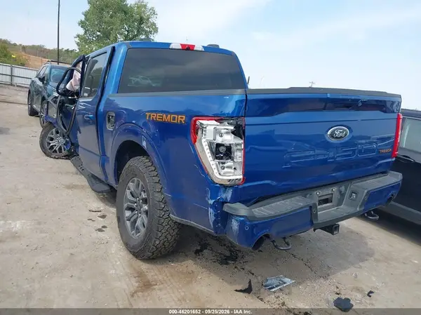 1FTEW1E87NFB88173 — 2022 Ford F-150, фото 3 с аукциона IAAI 10.10.2026, Левый бок