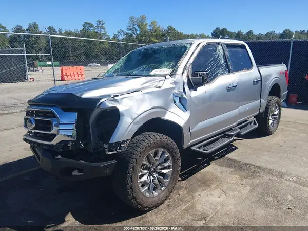 1FTFW1E57NFA62213 — 2022 Ford F-150, фото 2 с аукциона IAAI, Опрокидывание