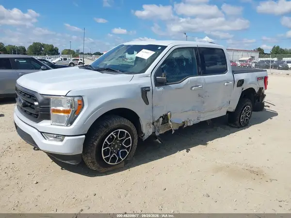 1FTFW1E55NKE18410 — 2022 Ford F-150, фото 2 с аукциона IAAI, Левый бок