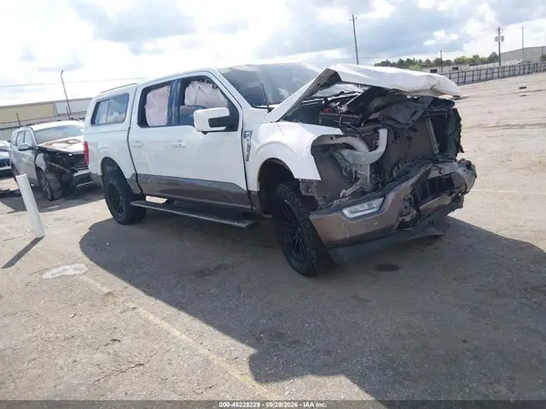1FTFW1E83PFA12745 — 2023 Ford F-150, Передняя часть (Front End), фото до ремонта