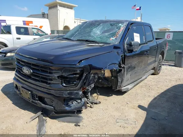 1FTEW3K50RKD85866 — 2024 Ford F-150, фото 2 с аукциона IAAI, Передняя часть слева