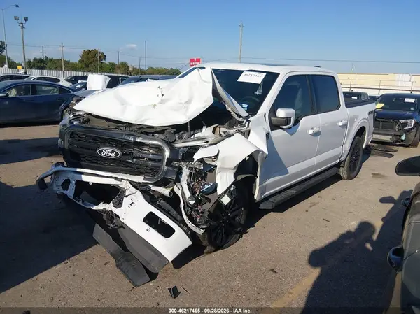 1FTFW5L51RFA91240 — 2024 Ford F-150, фото 2 с аукциона IAAI, Передняя часть
