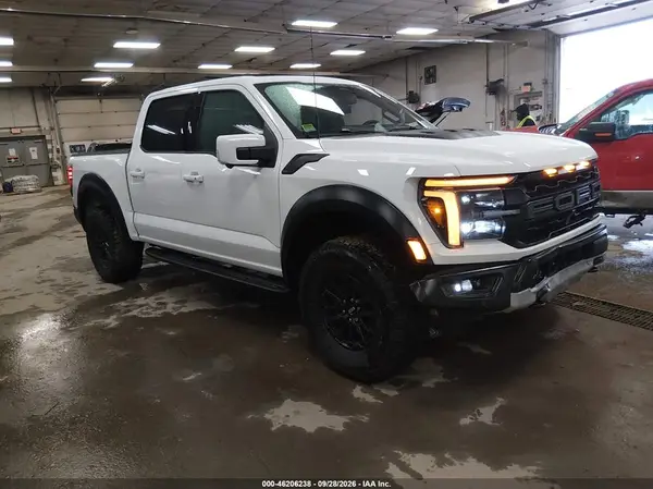 1FTFW1RG9TFB06026 — 2026 Ford F-150, Задняя часть (Rear), фото до ремонта
