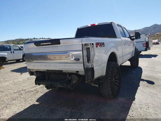 1FT7W2BT9JEB20321 — 2018 Ford F-250 King Ranch/Lariat/Limited/Platinum/Xl/XLT, фото 4 с аукциона IAAI 30.09.2026, Задняя часть