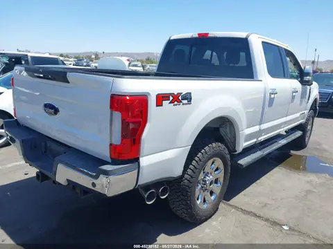 2017 Ford F-250 Lariat VIN 1FT7W2BT3HEC54543 фото 4