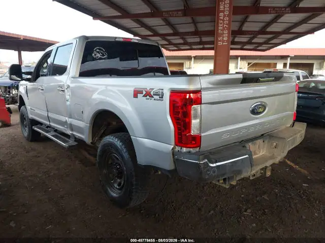 2017 Ford F-250 Lariat VIN 1FT7W2BT2HEE45502 фото 3