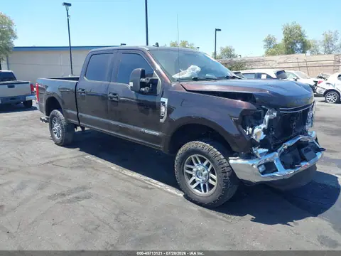 1FT7W2BT7KED42244 — 2019 Ford F-250 Lariat, Передняя часть (Front End), фото до ремонта