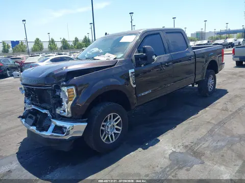 2019 Ford F-250 Lariat VIN 1FT7W2BT7KED42244 фото 2