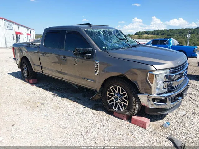 2019 Ford F-250 Lariat VIN 1FT7W2BT3KEC54873 фото 1