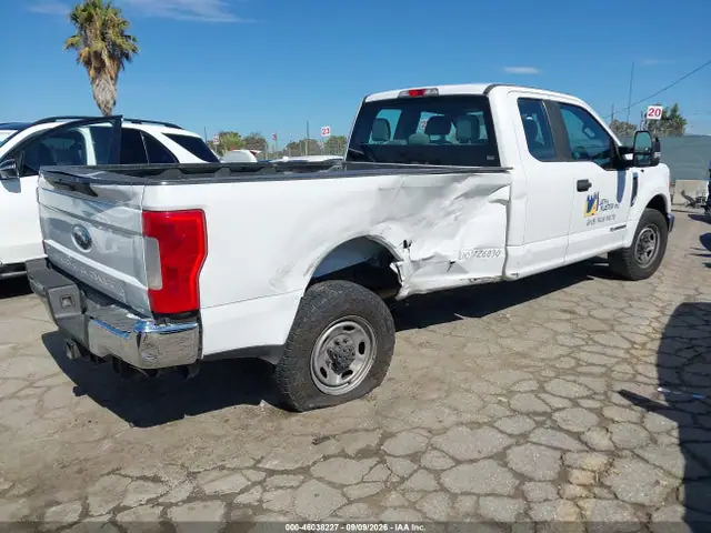 1FT7X2AT2HEE83343 — 2017 Ford F-250 Xl, фото 4 с аукциона IAAI 14.10.2026, Задняя часть справа