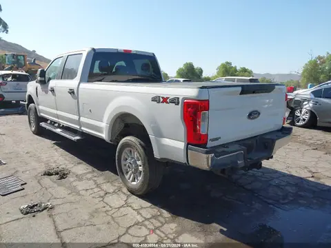 2019 Ford F-250 Xl VIN 1FT7W2B63KEF01674 фото 3