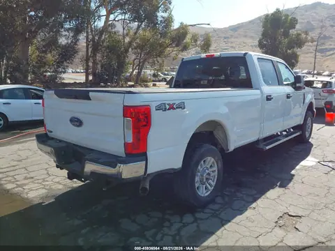 2019 Ford F-250 Xl VIN 1FT7W2B63KEF01674 фото 4