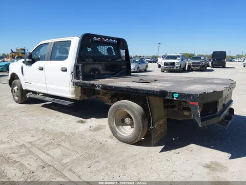2018 Ford F-350 Chassis Xl VIN 1FD8W3HTXJEB54278 фото 3