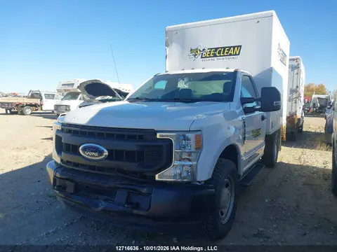 2020 Ford F-350 Chassis Xl VIN 1FDRF3E62LED25224 фото 2