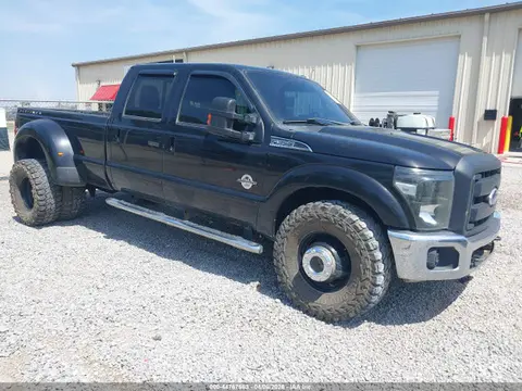 1FT8W3BT5EEB01104 — 2014 Ford F-350 Lariat, Передняя часть слева (Left Front), фото до ремонта