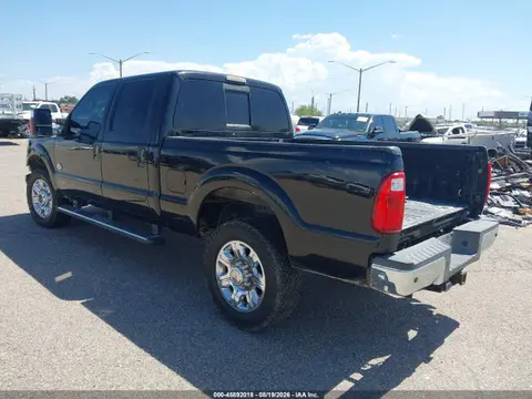 2015 Ford F-350 Lariat VIN 1FT8W3BTXFEB88175 фото 3