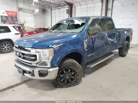2022 Ford F-350 Lariat VIN 1FT8W3BT1NEF26514 фото 2