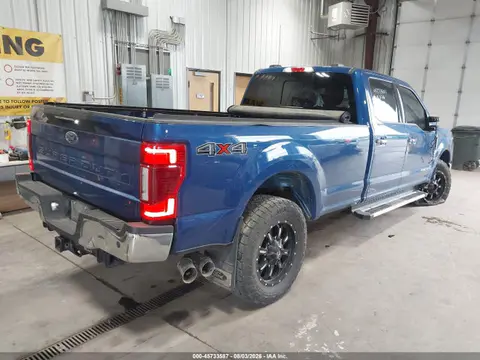 2022 Ford F-350 Lariat VIN 1FT8W3BT1NEF26514 фото 4