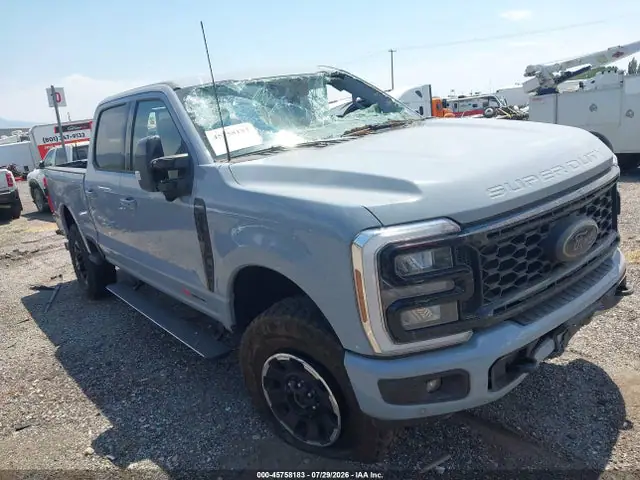 1FT8W3BM4SEC65500 — 2025 Ford F-350 Lariat, Левый бок (Left Side), фото до ремонта