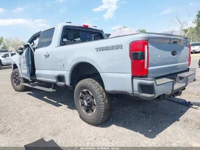 1FT8W3BM4SEC65500 — 2025 Ford F-350 Lariat, фото 3 с аукциона IAAI 01.10.2026, Левый бок